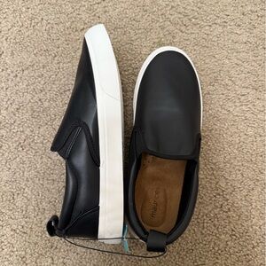 Maurice's black and white slip on sneakers